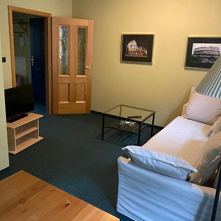 Mariánské Lázně Apartments Merlin מראה חיצוני תמונה