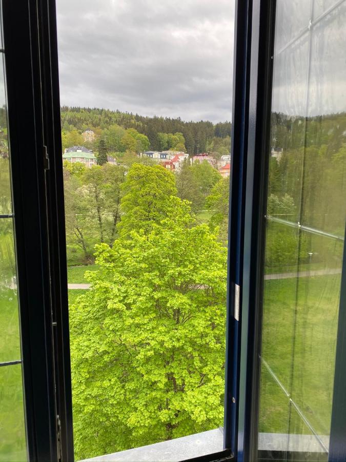 Mariánské Lázně Apartments Merlin מראה חיצוני תמונה