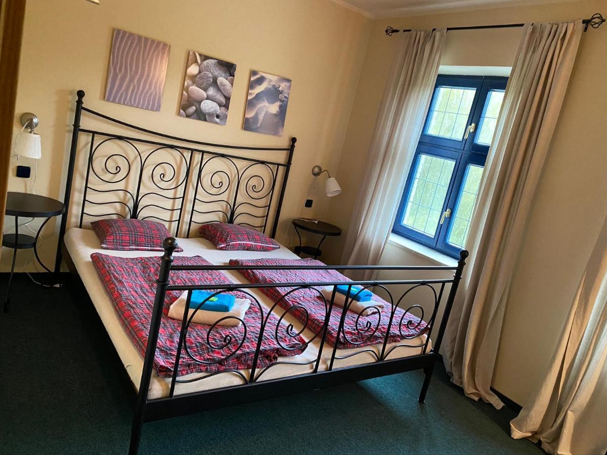 Mariánské Lázně Apartments Merlin מראה חיצוני תמונה